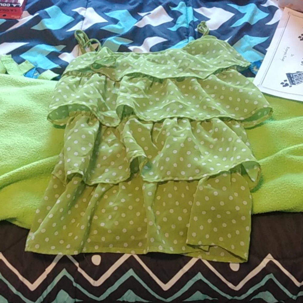 A green shirt